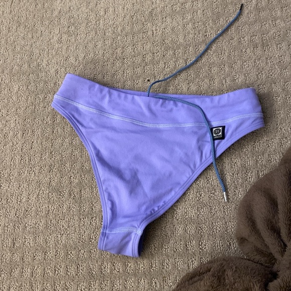 Jolyn NWOT medium zoe bottoms - Picture 2 of 3